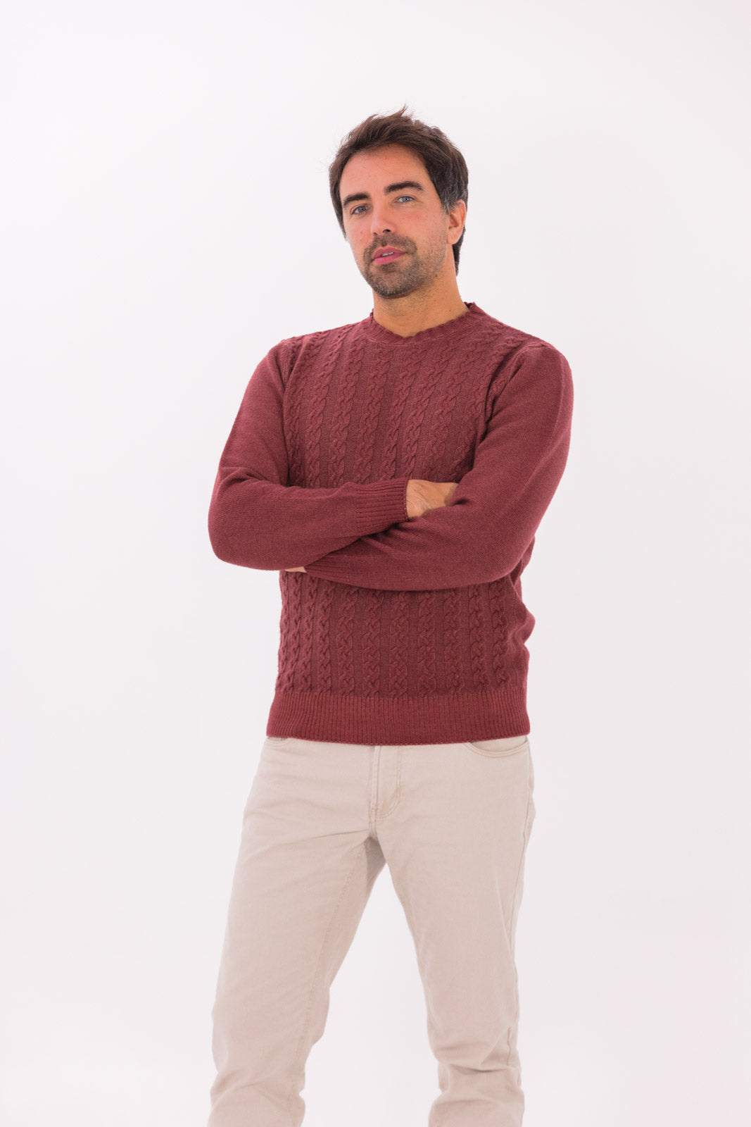 Maglia girocollo con trecce in lana merino 100% extrafine