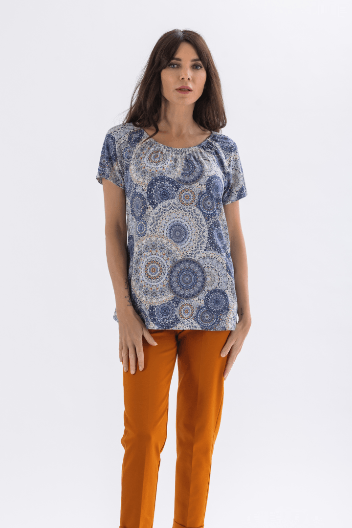 T-shirt collo arricciato con fantasia 047203 - Mazzonetto