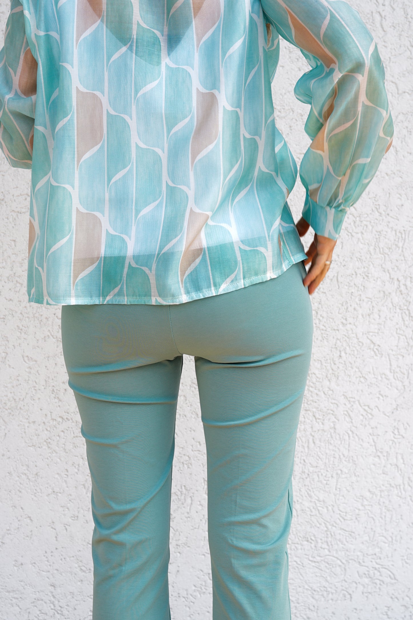 Camicia turchese con colletto alla coreana 049031 15