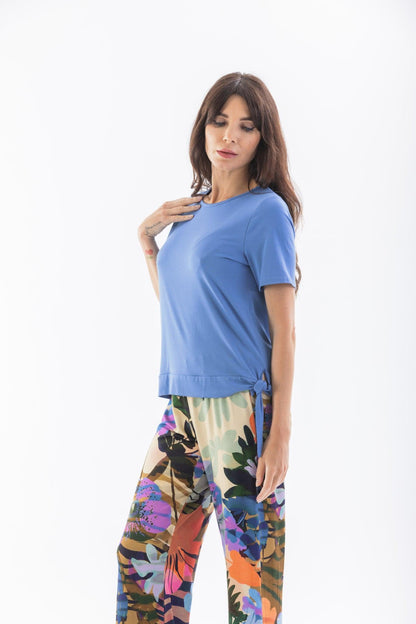 Solid color bow T-shirt 047211