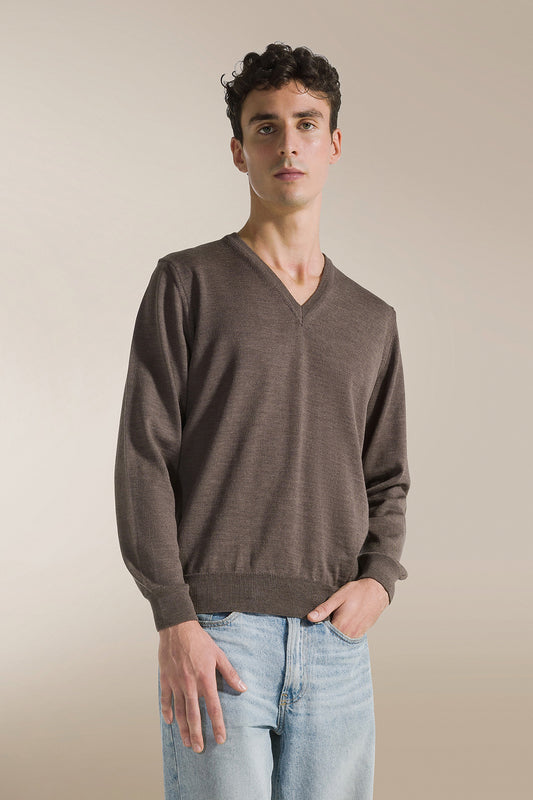 Pullover mit V-Ausschnitt aus 100 % extrafeiner Merinowolle 442401