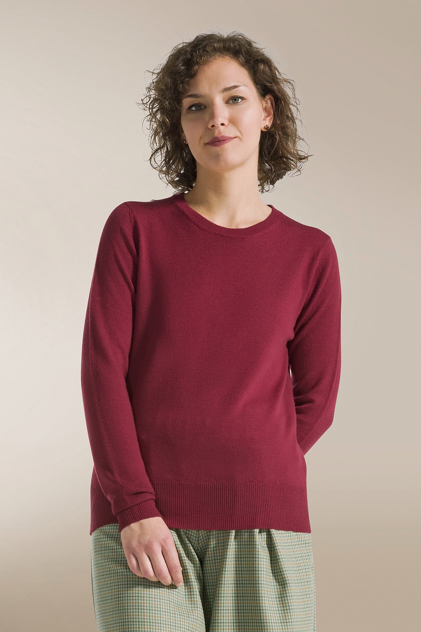 Maglia a girocollo in lana merino extrafine 048003