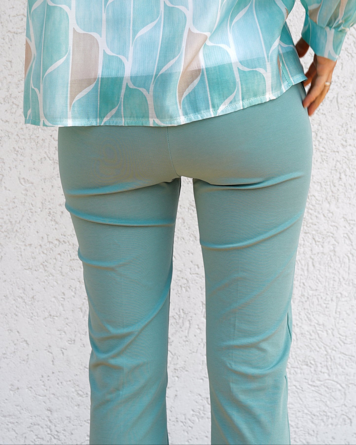 Pantalone a trombetta turchese 049103 16