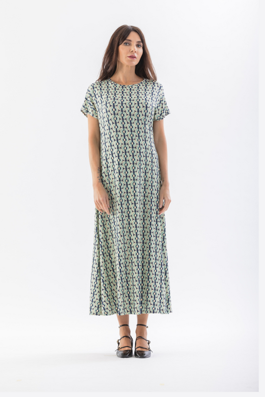 Langes ausgestelltes Kleid mit Muster 047209